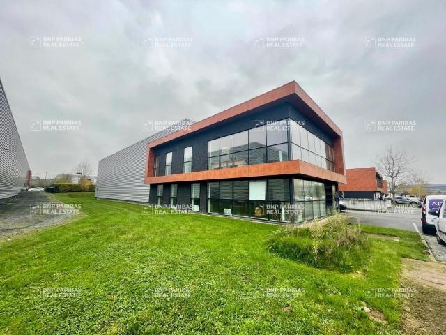 Local Commercial location à Lille, Sainghin-en-mélantois