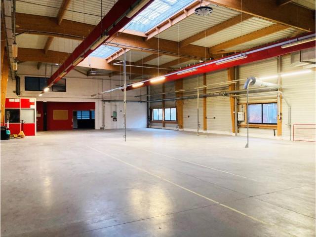 Local Commercial vente à Mortagne-au-Perche, Berd'huis
