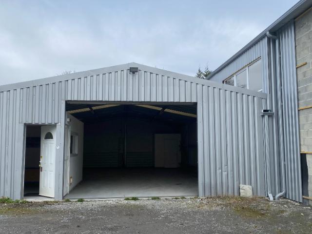 Local Commercial vente à Lotissement La Forêt, Biganos