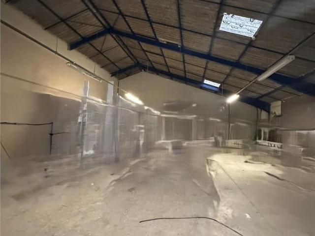 Local Commercial vente à Carcassonne, Castelnaudary