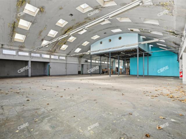 Local Commercial vente à Antony, Clamart