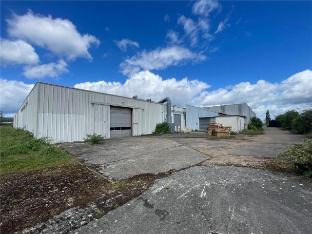 Local Commercial vente à Évreux, Evreux