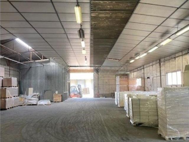 Local Commercial vente à Roanne, Le Coteau