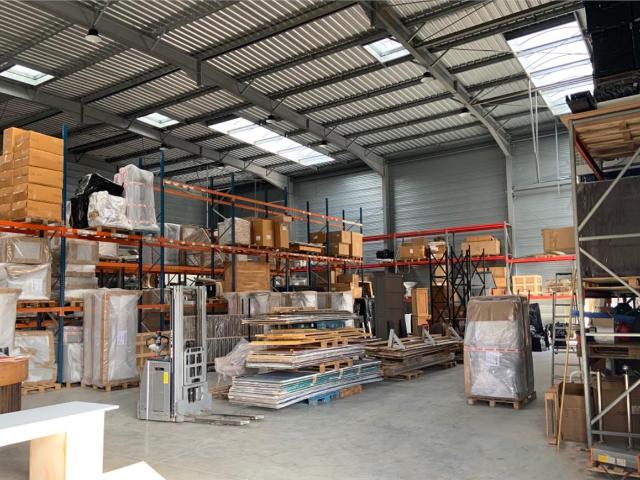 Local Commercial vente à Saint-Germain-en-Laye, Les Alluets-le-roi