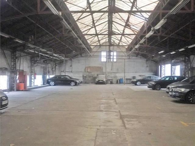 Local Commercial vente à Nanterre