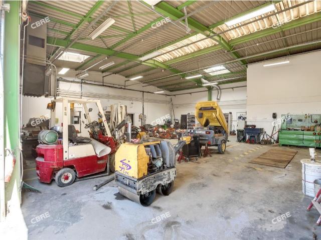 Local Commercial vente à Versailles, Plaisir