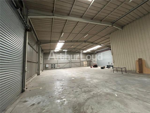 Local Commercial vente à Valenciennes, Haulchin