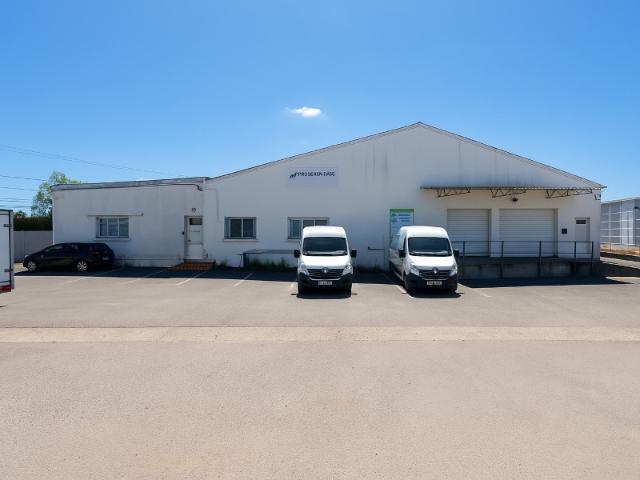 Local Commercial vente à Bordeaux, Sainte-eulalie
