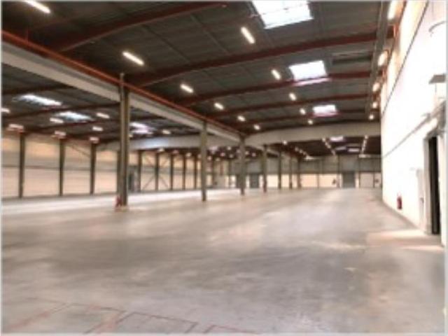 Local Commercial vente à Les Andelys, Val-de-reuil