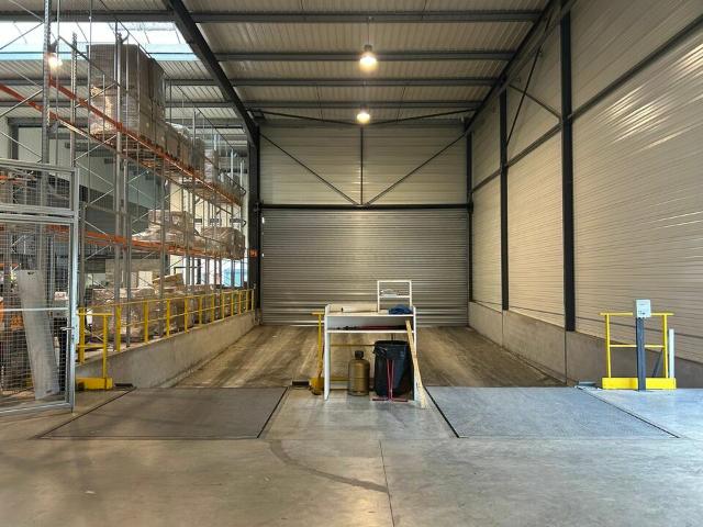 Local Commercial vente à Bordeaux, Blanquefort