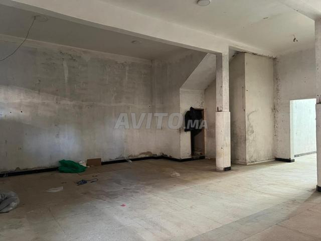 Local commercial location à L'Oriental