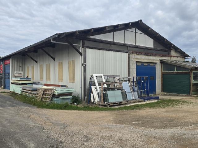 Garage vente à Louhans-Châteaurenaud, Ouroux-sur-saône