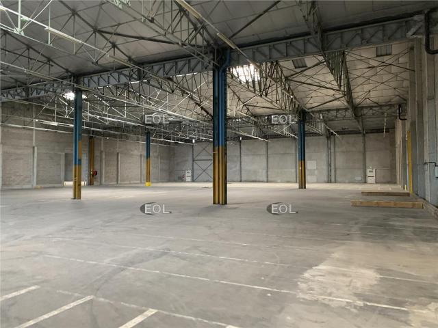 Local Commercial location à Nîmes