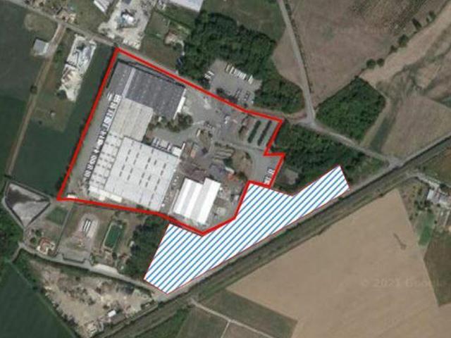 Local Commercial vente à Die, Loriol-sur-drôme