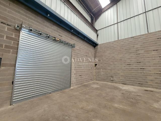 Local Commercial vente à Metz, Woippy