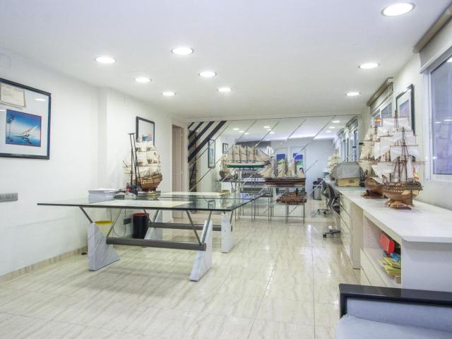 Oficina en venta en Prosperidad, Elda