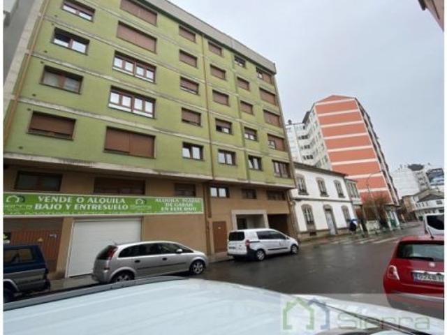 Piso en venta en Sarria