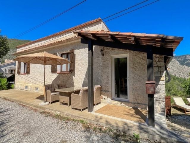 Maison vente à Castellane, Entrevaux