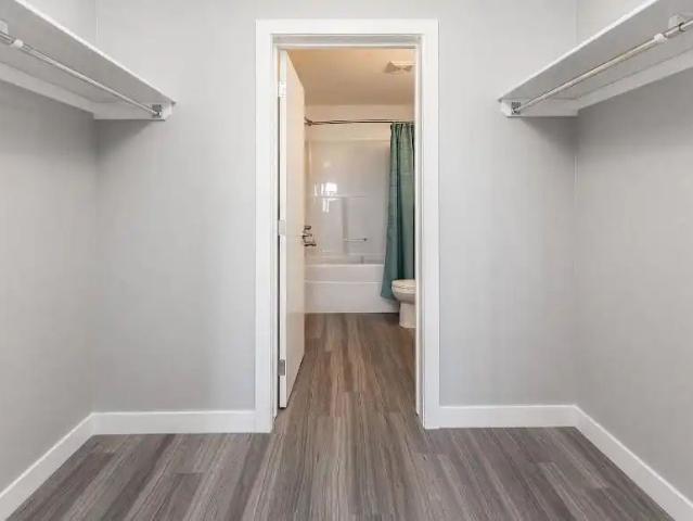 Apartment for rent in Stony Plain South Business Park, Stony Plain