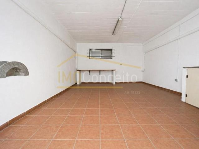 Garagem venda em Entroncamento, Nossa Senhora De Fátima