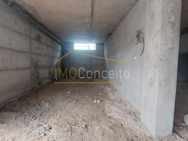 Garagem venda em Entroncamento, São João Baptista