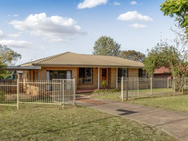 House for sale in Wilsonton Heights, Toowoomba