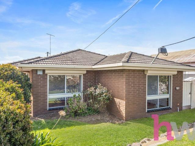 Apartment for sale in Whittington, Geelong