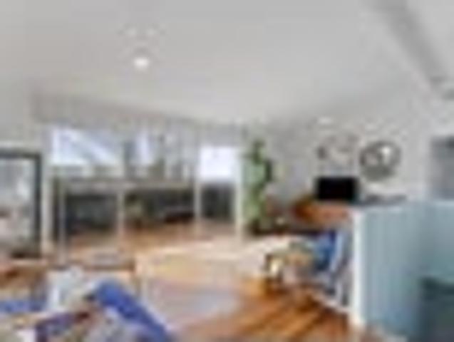 House for sale in Whangaparaoa