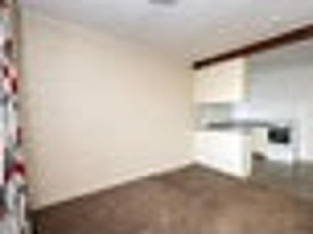 Townhouse for sale in Saint Leonards, Hastings