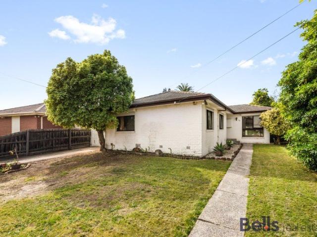 House for sale in Sunshine West, Melbourne