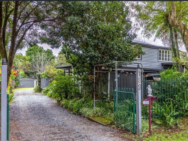 House for sale in Tamborine Mountain, Queensland