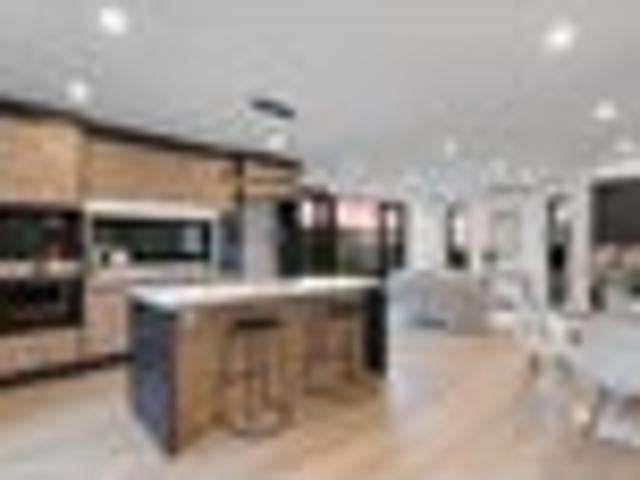 House for sale in Wairau Valley