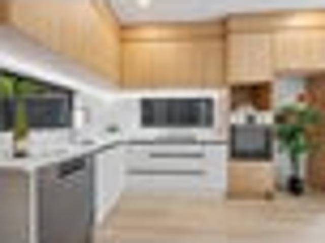 Townhouse for sale in Whangaparaoa, Oroua County
