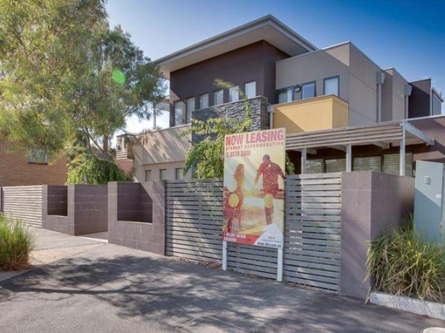 Granny Flat for sale in Burwood, Melbourne