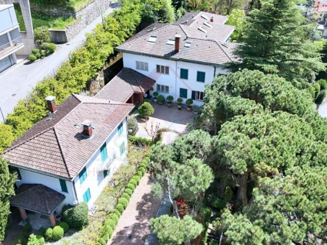 Mehrfamilienhaus kaufen in Mendrisio, Tessin
