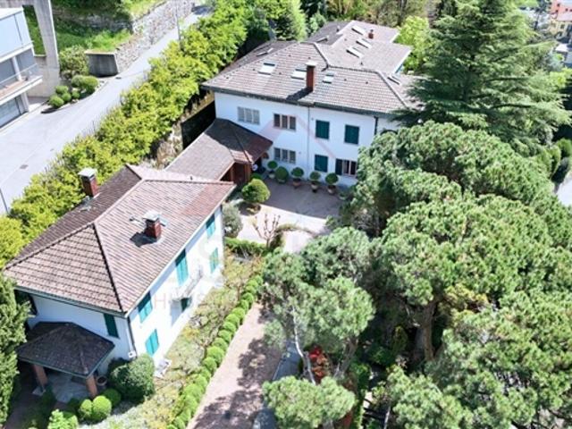 Einfamilienhaus kaufen in Mendrisio, Tessin