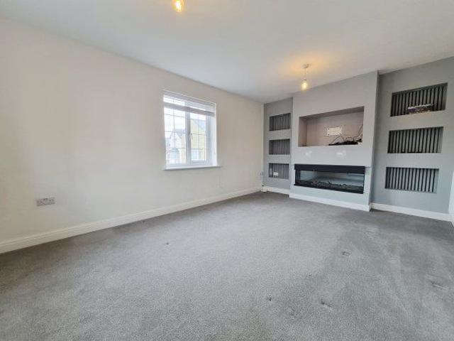 House for rent in Lammack, Blackburn
