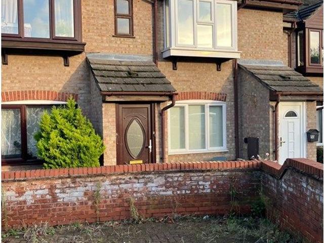 Apartment for rent in Highwoods, Fordham Heath
