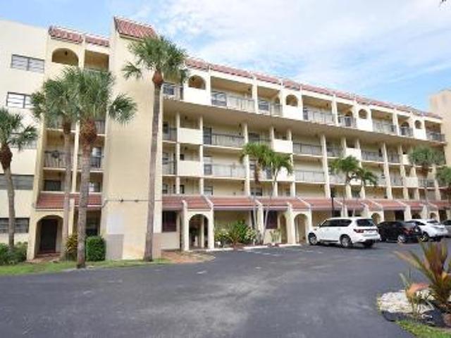 Condo for sale in Fort Lauderdale