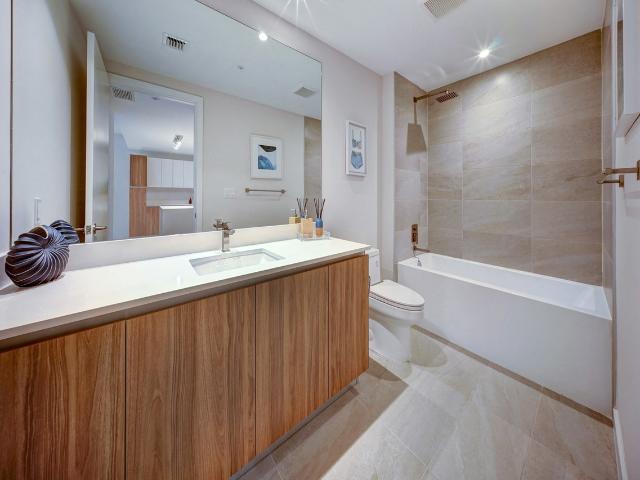 Apartment for rent in Sunrise Key, Fort Lauderdale