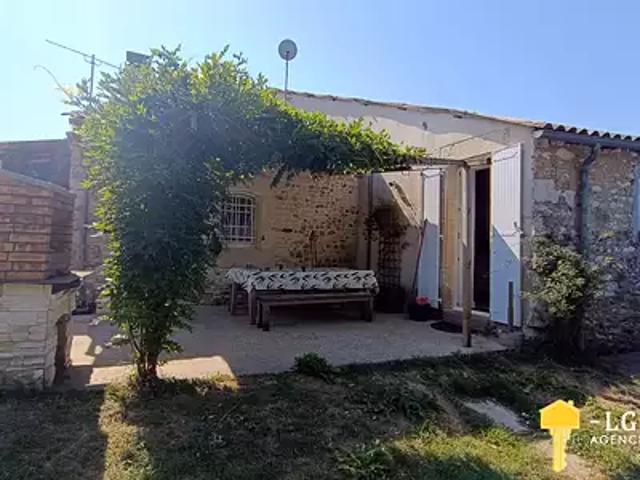 Maison vente à Saintes, Epargnes