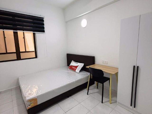 Room for rent in Mukim 13, Georgetown