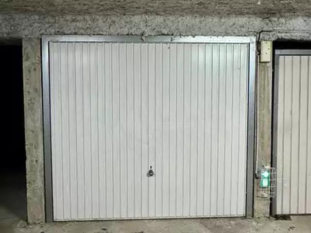 Garage location à Épernay, Marne