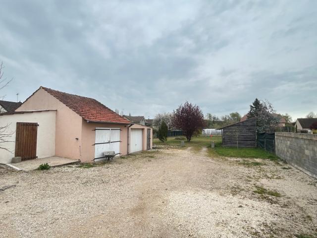 Maison vente à Chalon-sur-Saône, Epervans
