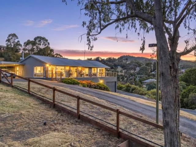 House for sale in Goughs Bay, Victoria