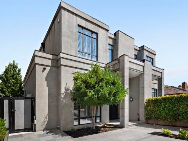 House for sale in Malvern East