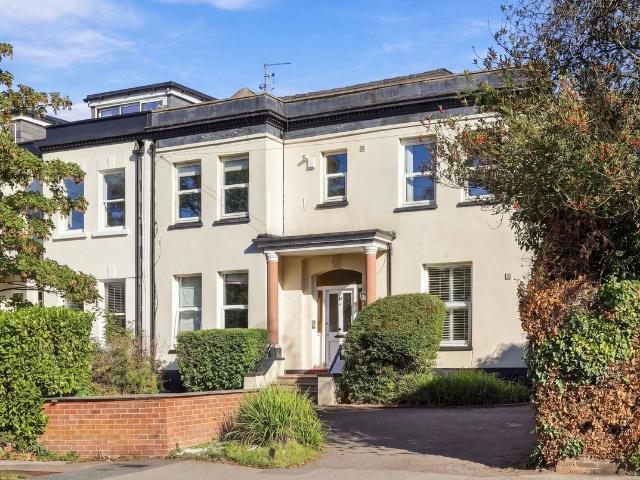 Apartment for rent in Buckhurst Hill, Epping Forest