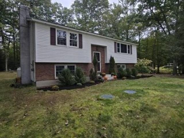 House for sale in Epping, Rockingham County