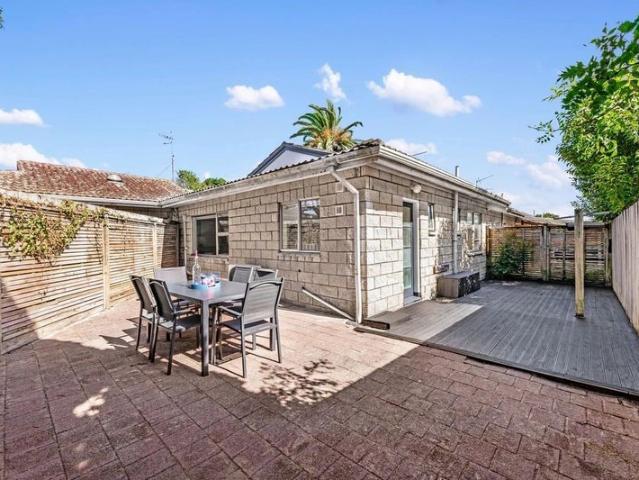 House for rent in Balmoral