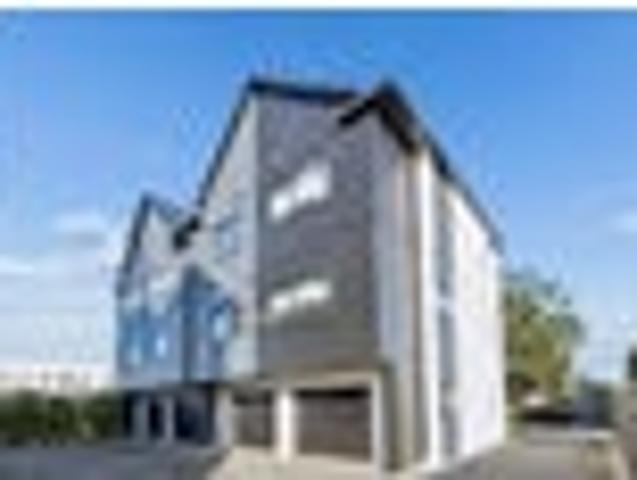 Townhouse for rent in Balmoral